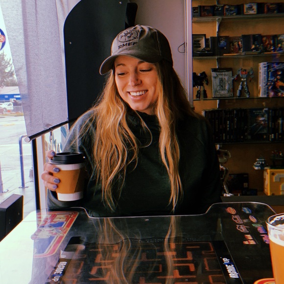 katie_mons